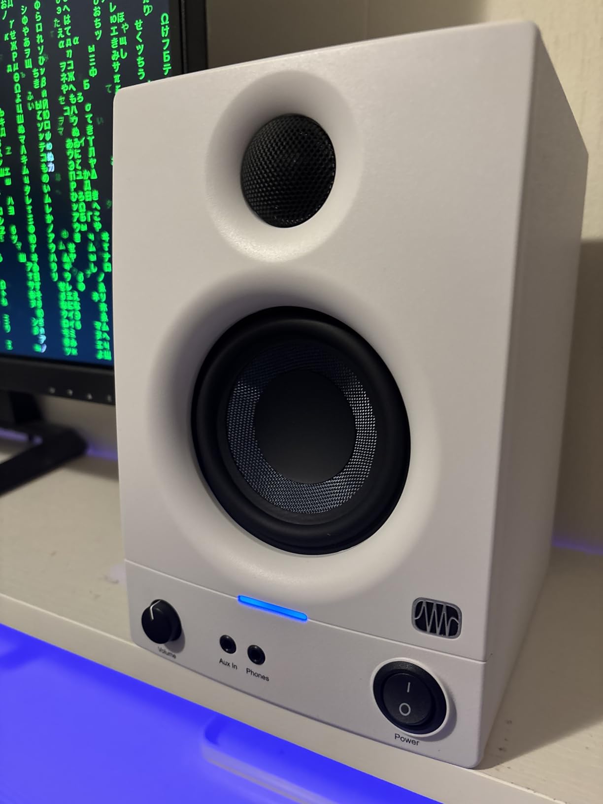 PreSonus Eris 3.5 Powered Studio Monitors, Pair — 3.5” Active Near customer photo 1