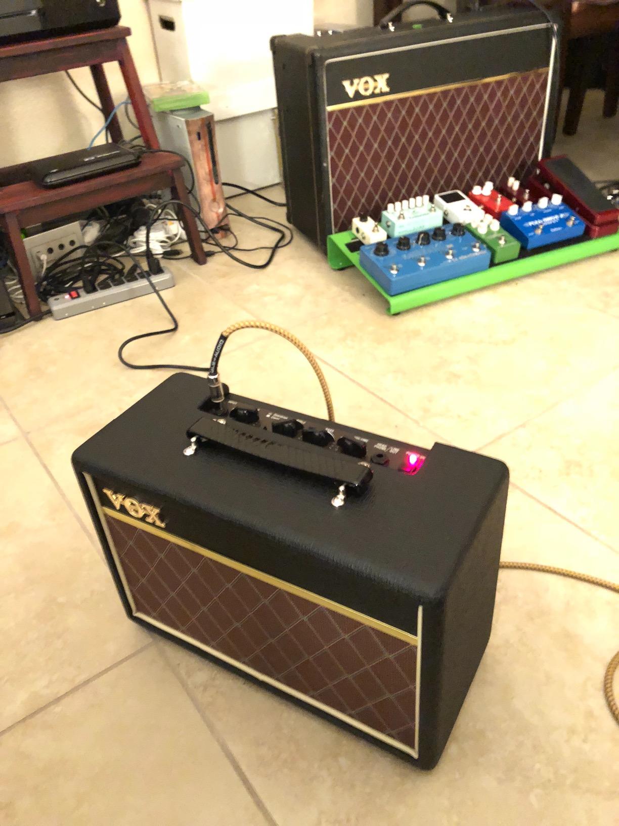 Vox Pathfinder 10 1x6.5 inch 10-watt Combo Amplifier w/ 1 Channel customer photo 1