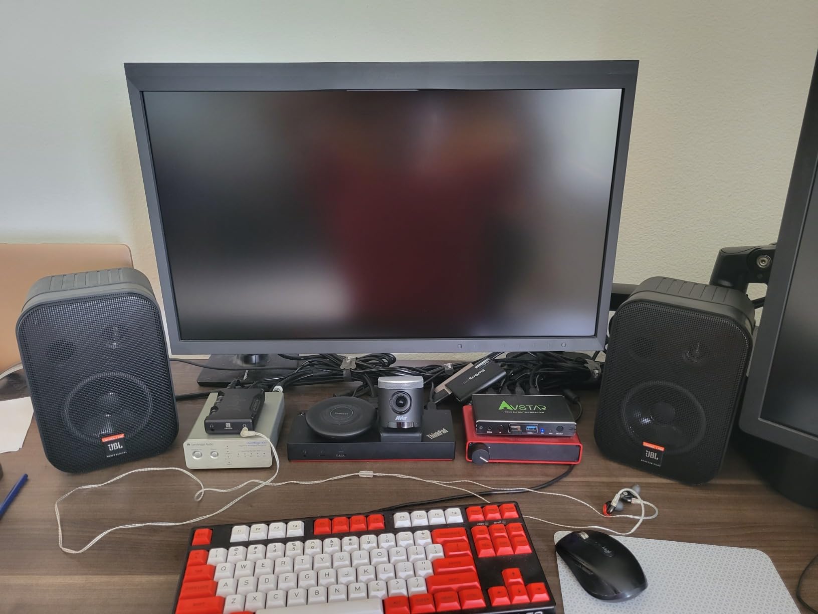 JBL Professional C1PRO High Performance 2-Way, 150 Watt 5.25” Compact, Passive, Satellite, Bookshelf Speakers, Home Theater, Desktop, Stereo, Studio, Black, Sold as Pair. customer photo 2