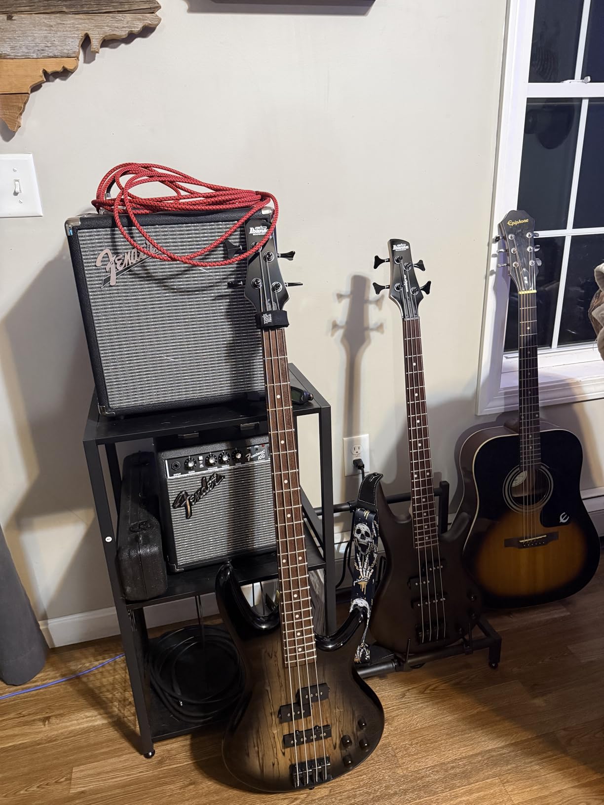 Ibanez 4-String Bass Guitar, Right Handed, Black customer photo 2