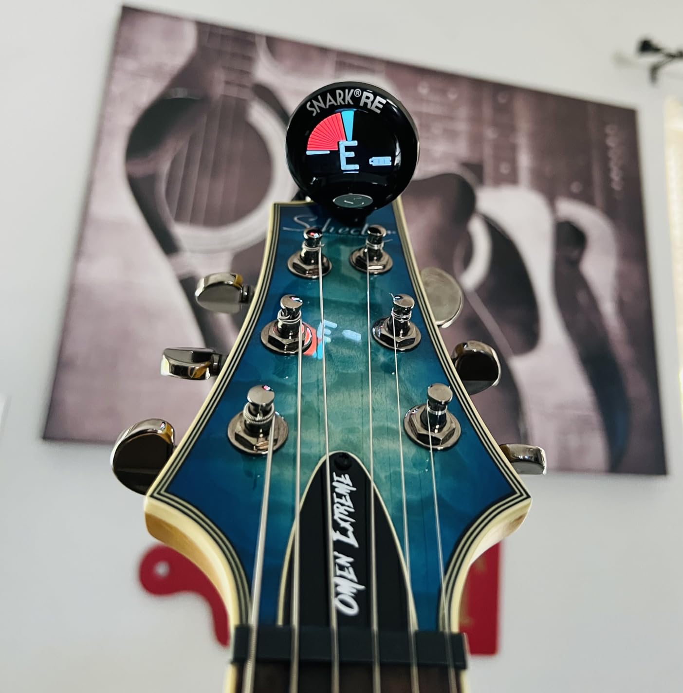 Snark SN5X Clip-On Chromatic Tuner for Guitar, Bass and Violin customer photo 2