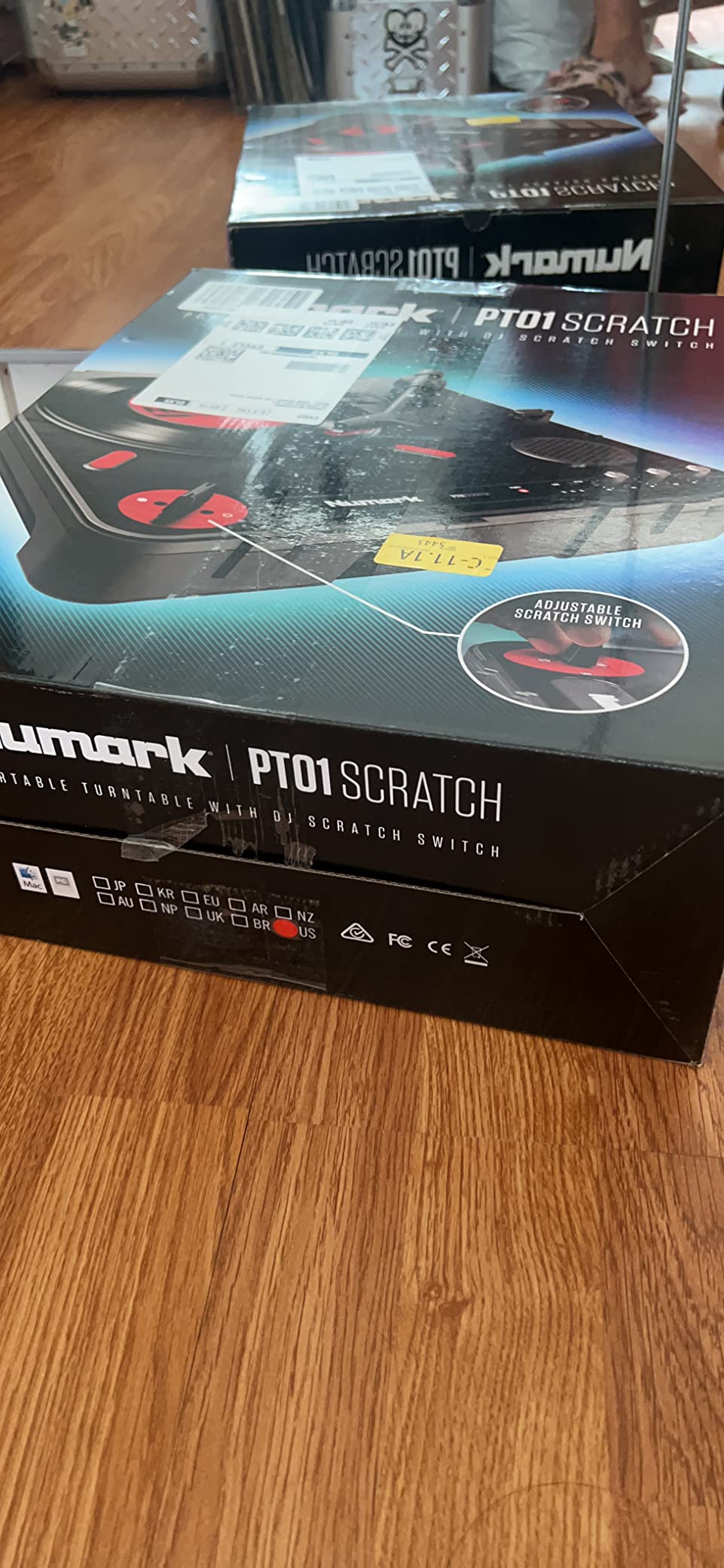 Numark PT01 Scratch Portable DJ Turntable | Scratch Switch, Built-In Speaker, 3-Speed Playback, USB Out, AC and Battery Power for Portablists customer photo 2