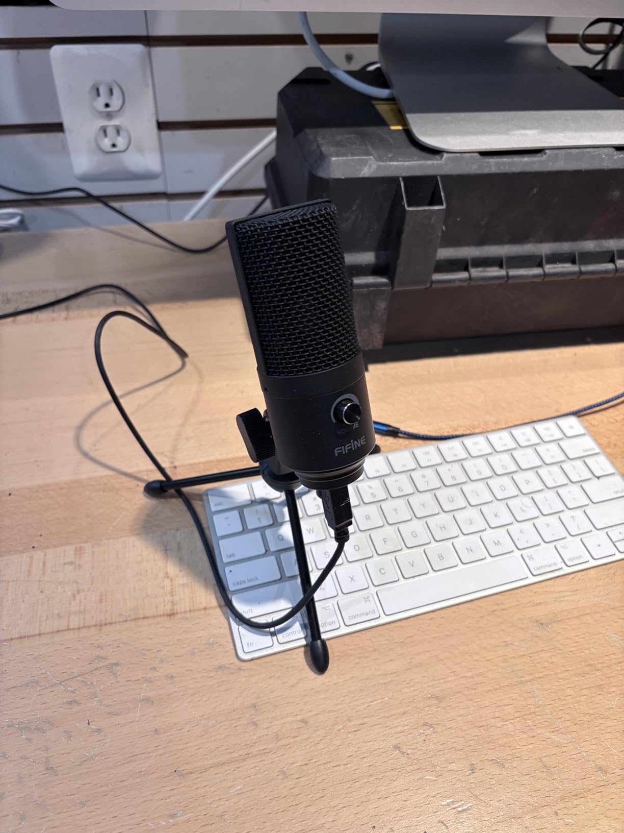 FIFINE K669B USB Microphone, Condenser Recording Mic for Vocals, Meeting customer photo 1