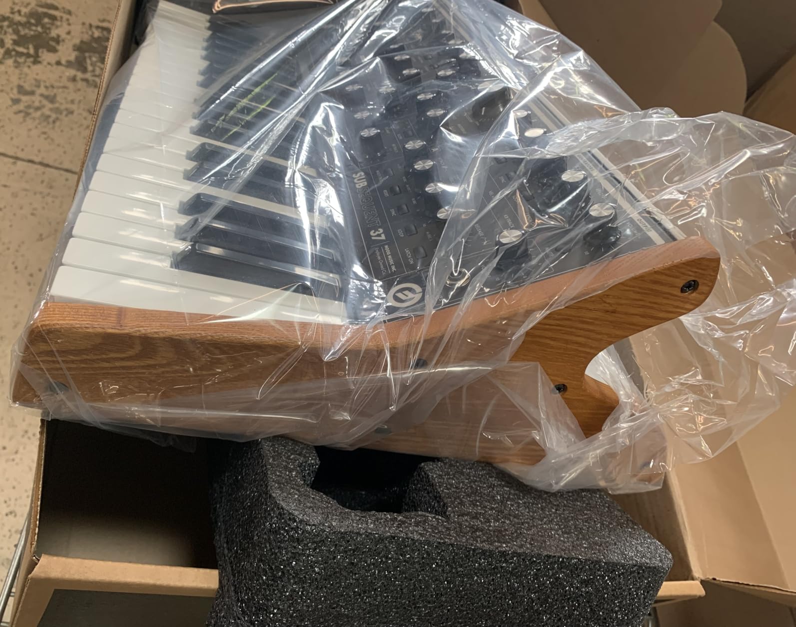 MOOG Subsequent 37 Paraphonic Analog Synthesizer customer photo 2