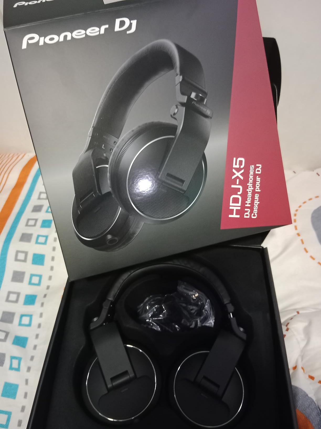Pioneer DJ HDJ-X5 Professional DJ Headphones - Black customer photo 1