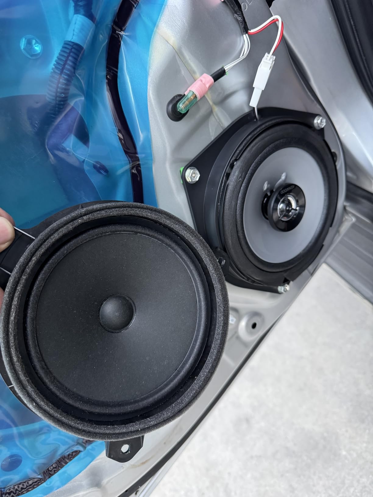 Kenwood KFC-6966S 6 x 9 Inch 400-Watt 3-Way Flush Mount Coaxial Car Speaker Easy Installation - Pair customer photo 2