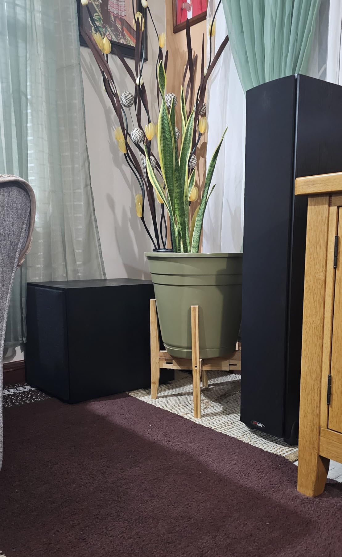 Klipsch R-120SW Subwoofer, Black customer photo 1