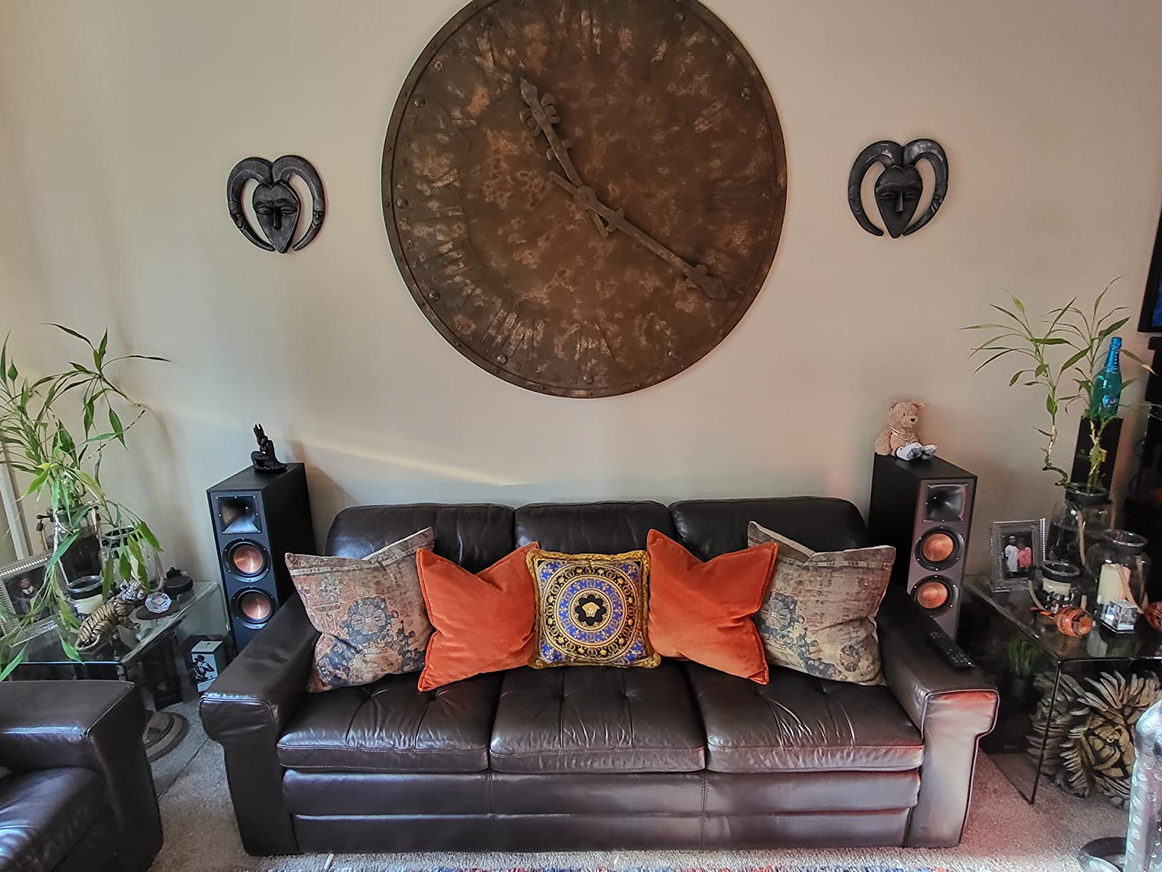 Klipsch R-620F Floorstanding Speaker with Tractrix Horn Technology | Live Concert-Going Experience in Your Living Room, Ebony customer photo 1
