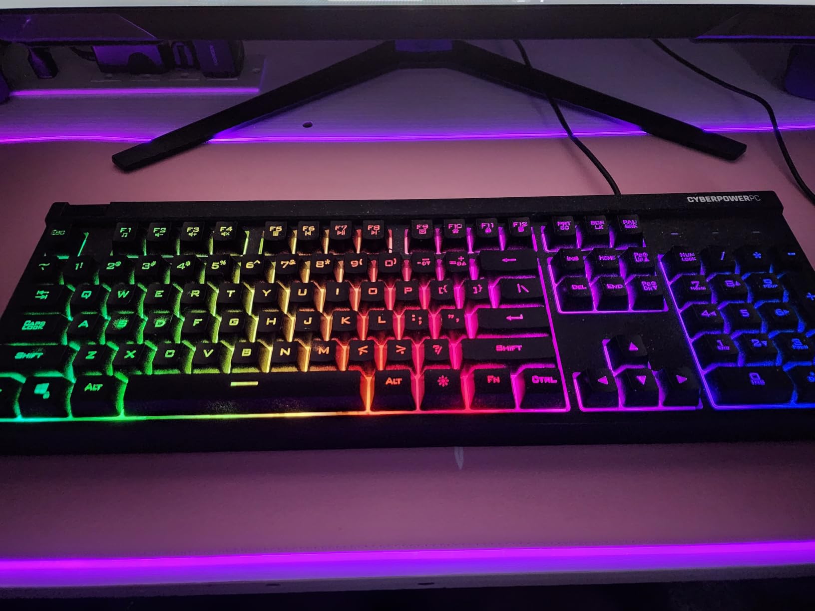BladeHawks RGB Gaming Mouse Pad Extra Large Extended 31.5x12 Inch-Black customer photo 1