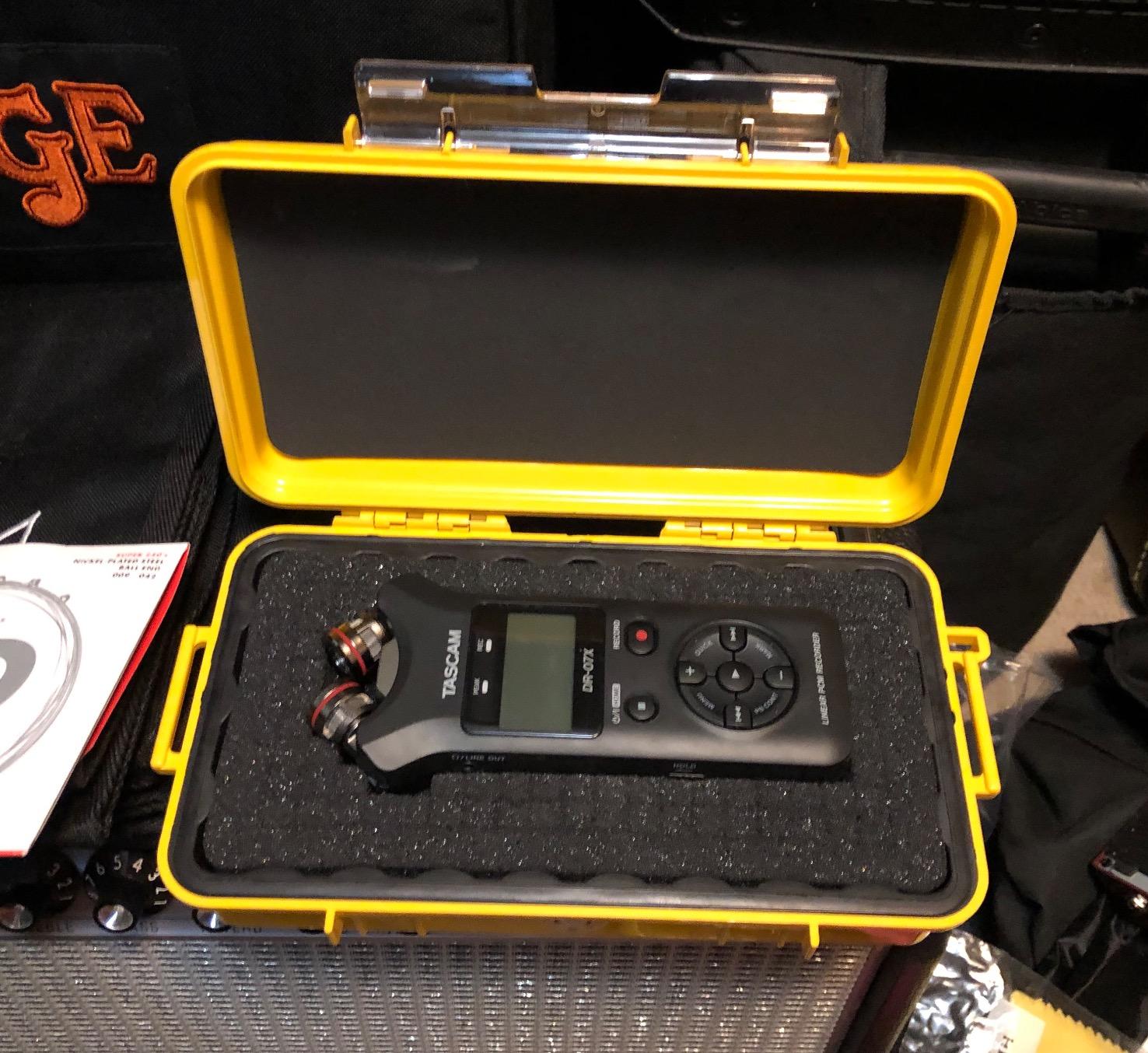 Tascam DR-07X Stereo Handheld Digital Audio Portable Recorder and USB Audio Interface, Pro Field, AV, Music, Dictation Recorder customer photo 2