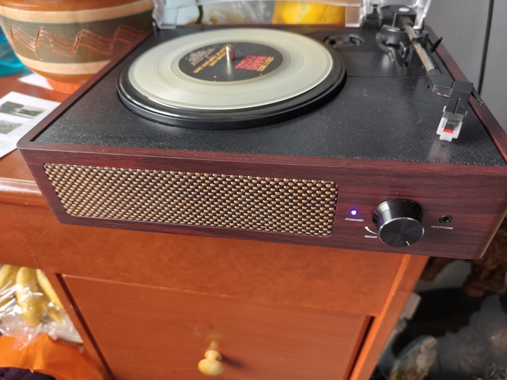 Vinyl Record Player Turntable with Built-in Bluetooth Receiver & 2 Stereo Speakers, 3 Speed 3 Size Portable Retro Record Player for Entertainment and Home Decoration customer photo 1