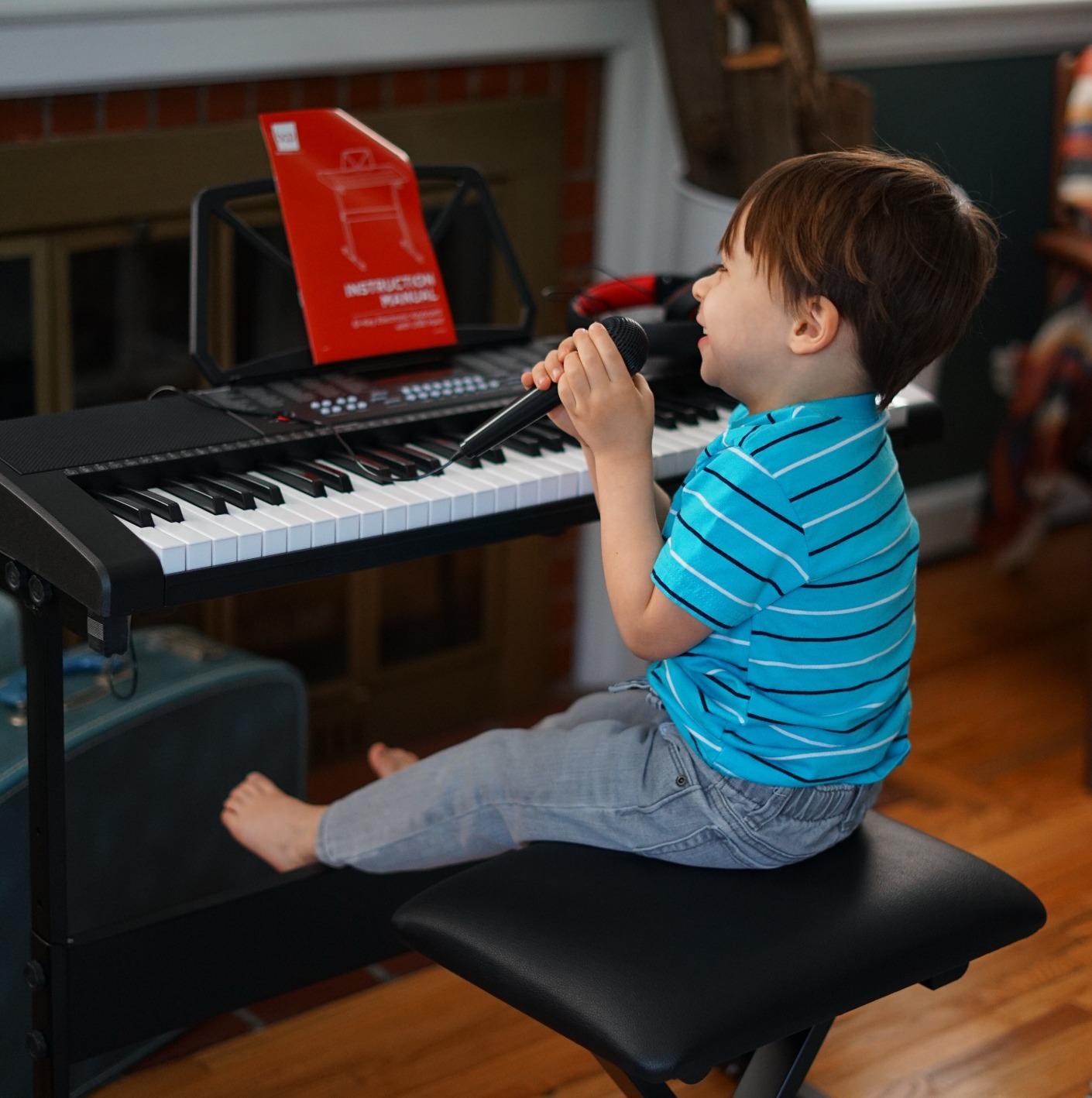 Best Choice Products 61-Key Electronic Keyboard Piano Portable Electric Keyboard Complete Beginner Set w/LED Screen, Stand, Bench, Headphones customer photo 1