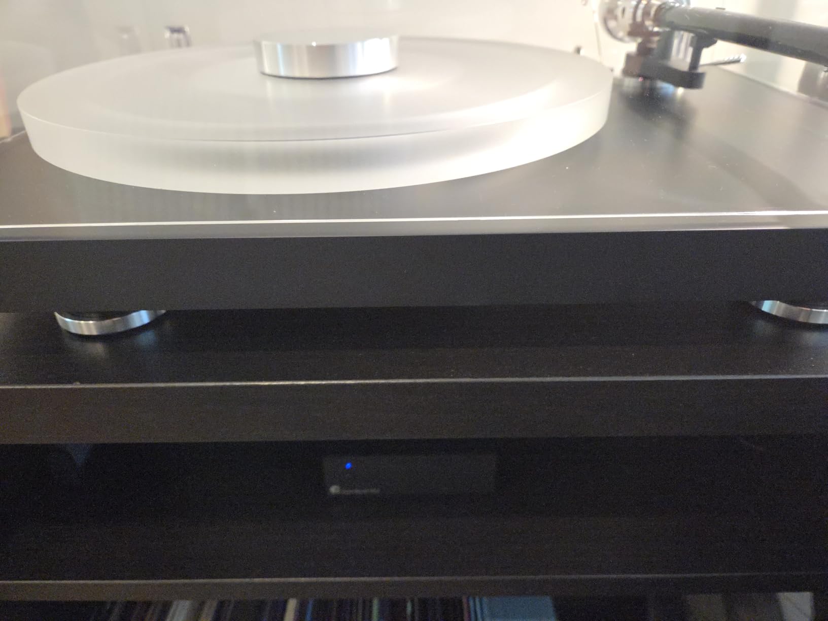 Pro-Ject Phono Box S2 Ultra, Discrete MM/MC Phono Preamp (Black) customer photo 1