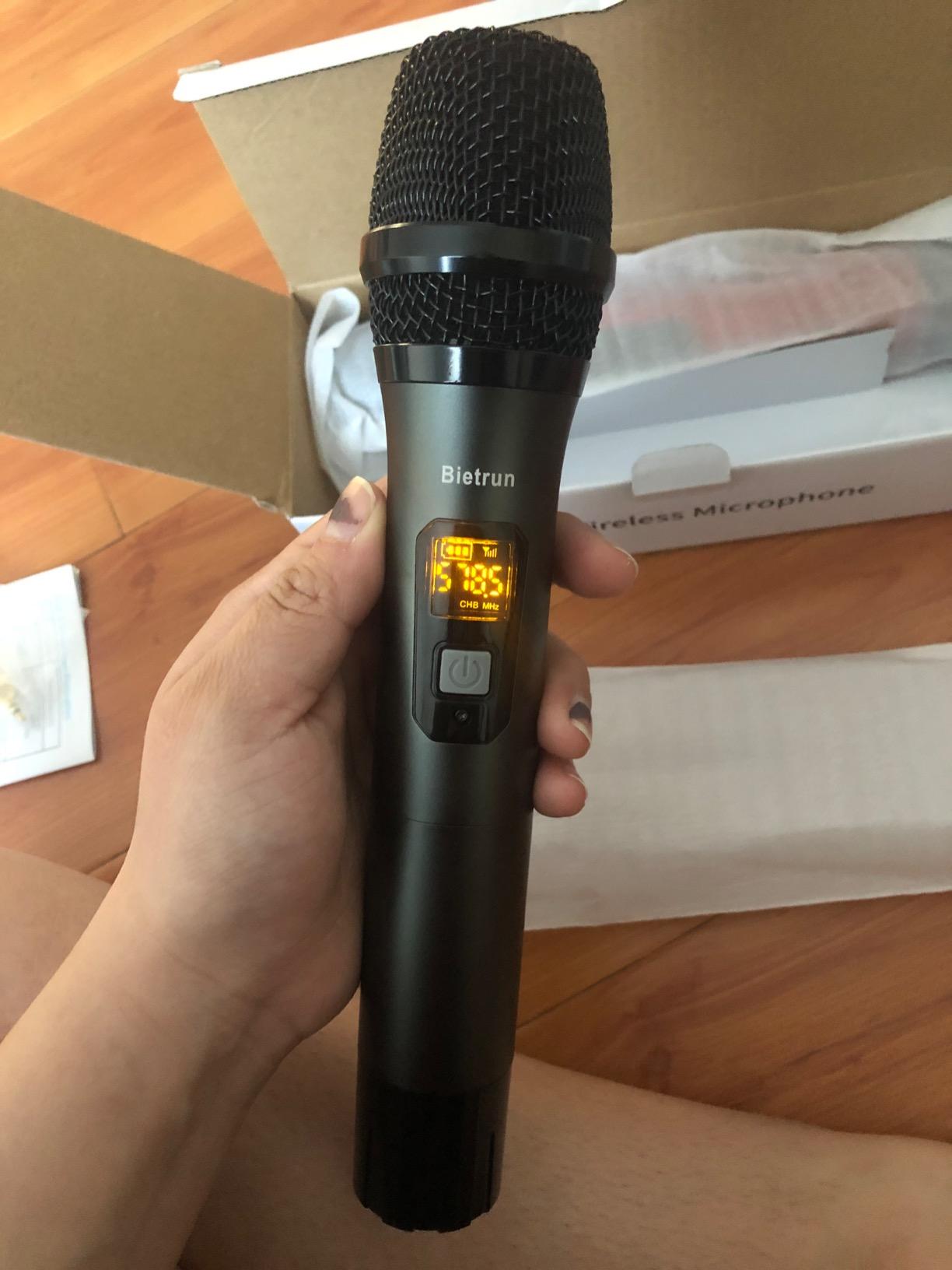 Bietrun UHF Wireless Microphone with 1/4'' Plug Rechargeable Receiver, 160 Feet, Professional Metal Dual Handheld Cordless Dynamic Mic System for Karaoke, Wedding, Singing, DJ, Party, Speech, Church customer photo 1