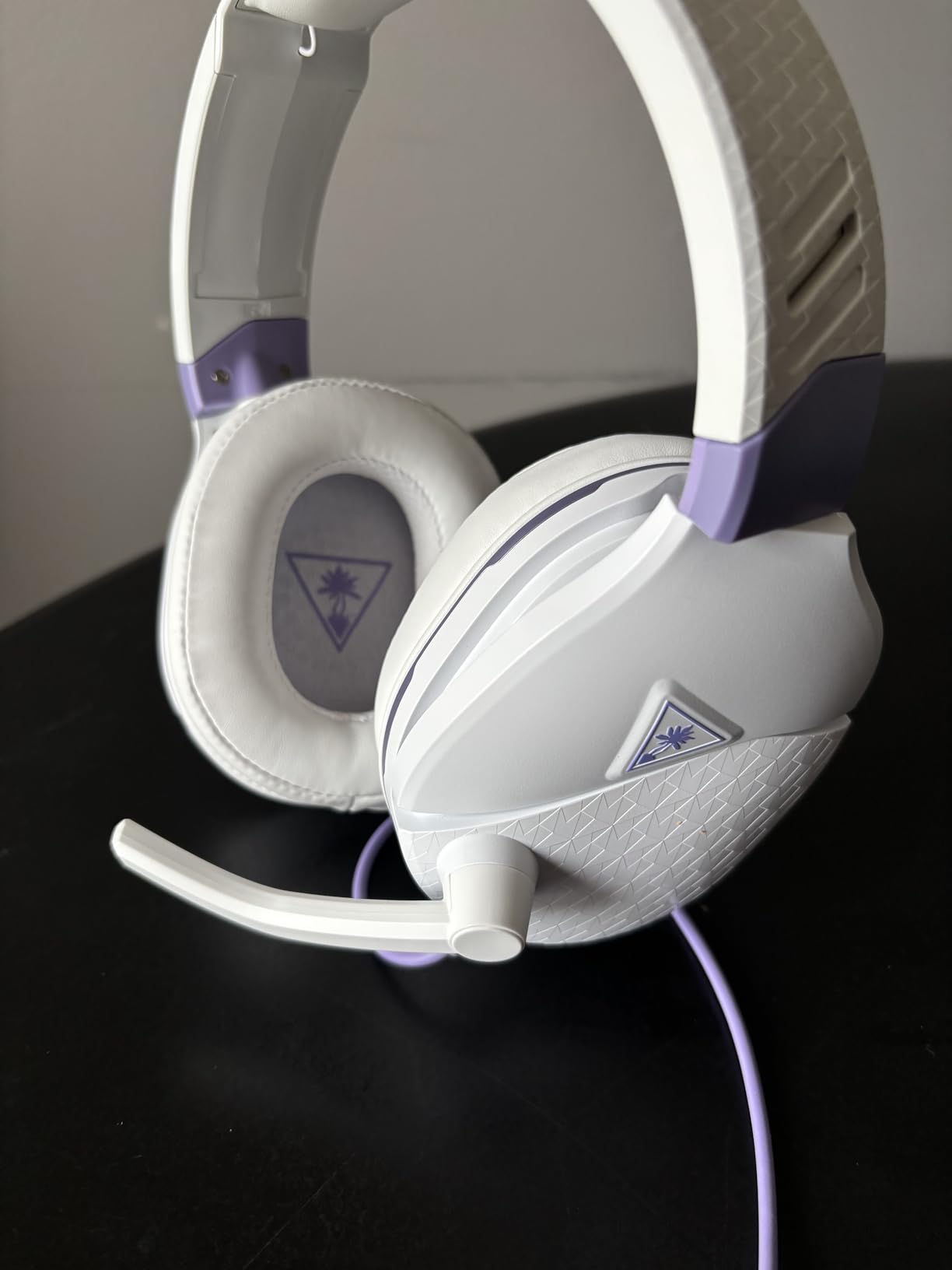Turtle Beach Recon Spark Wired Multiplatform Gaming Headset, Xbox, PS5, PC | Flip-to-Mute Mic, 40mm Speakers, Memory Foam Cushions, White Purple customer photo 2