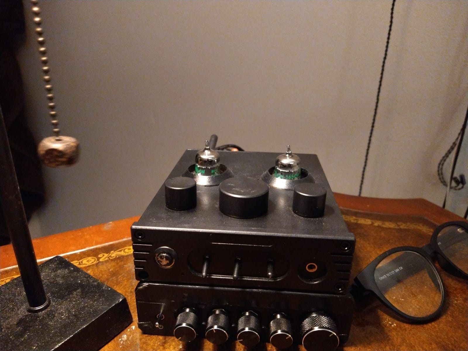 Douk Audio Bluetooth Tube Preamp: HiFi Stereo Preamplifier Receiver | Headphone Amp | USB DAC | Tone Control for Home Theater, Desktop Listening (P1) customer photo 1