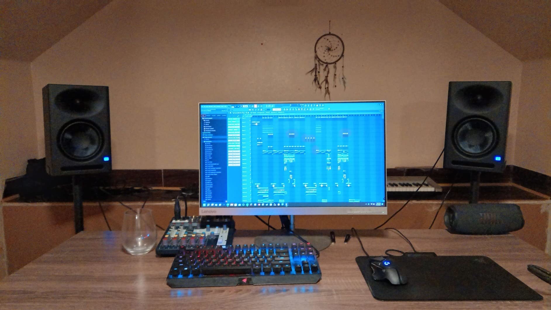 PreSonus Eris E8 XT 8