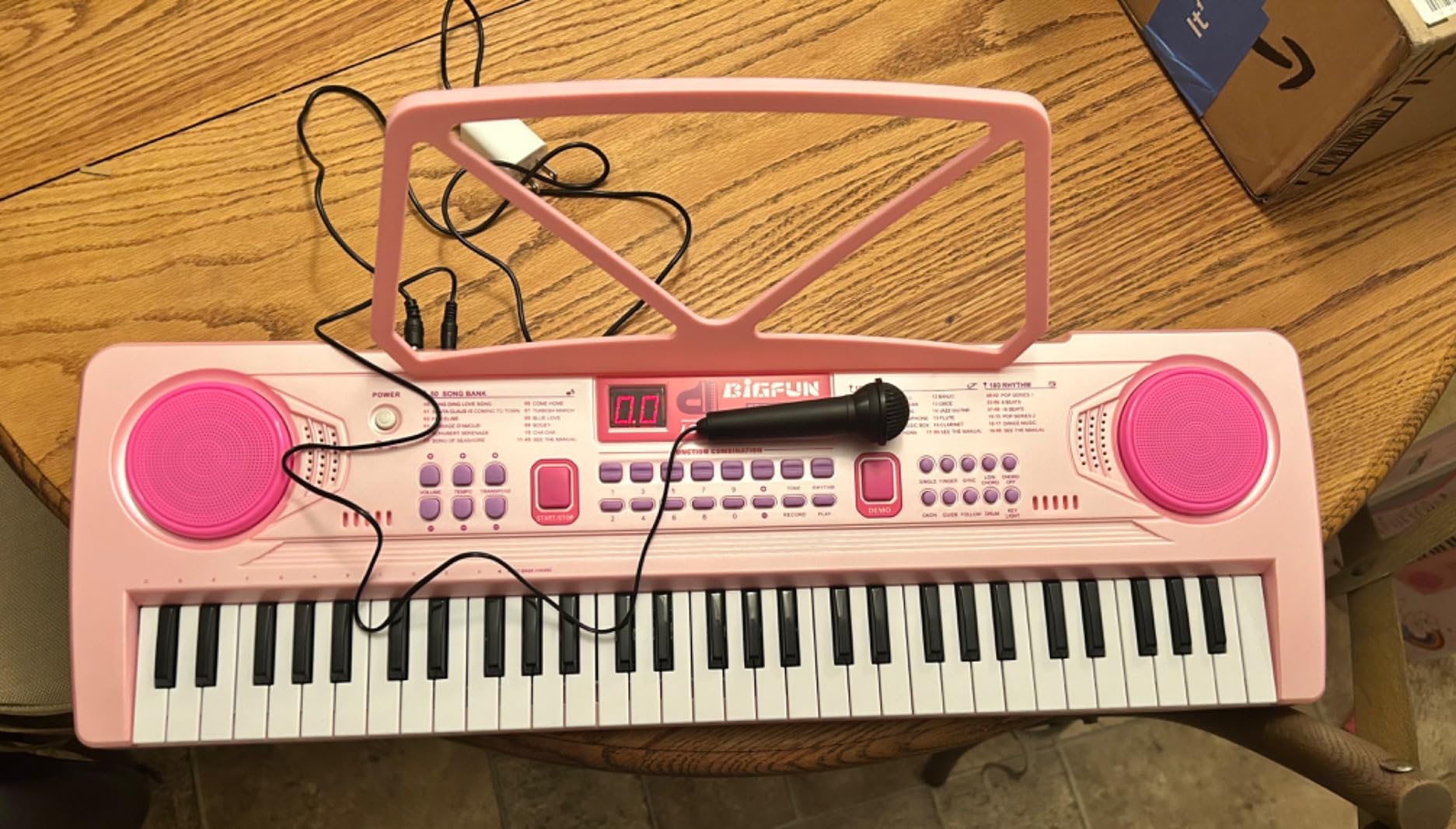 Kids Piano Keyboard, 61 Key Portable Electronic Piano with Teaching Mode | Rechargeable Piano, Microphone & Recording, 100 Tones, 100 Rhythms, Music Stand, Beginner Educational Instrument customer photo 2
