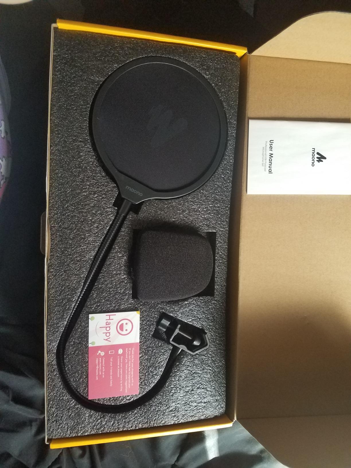 MAONO Microphone with Studio Headphone Set 192kHz/24bit Vocal Condenser Cardioid Podcast Mic Compatible with Mac and Windows, YouTube, Gaming, Live Streaming, Voice-Over (AU-A04H) customer photo 1