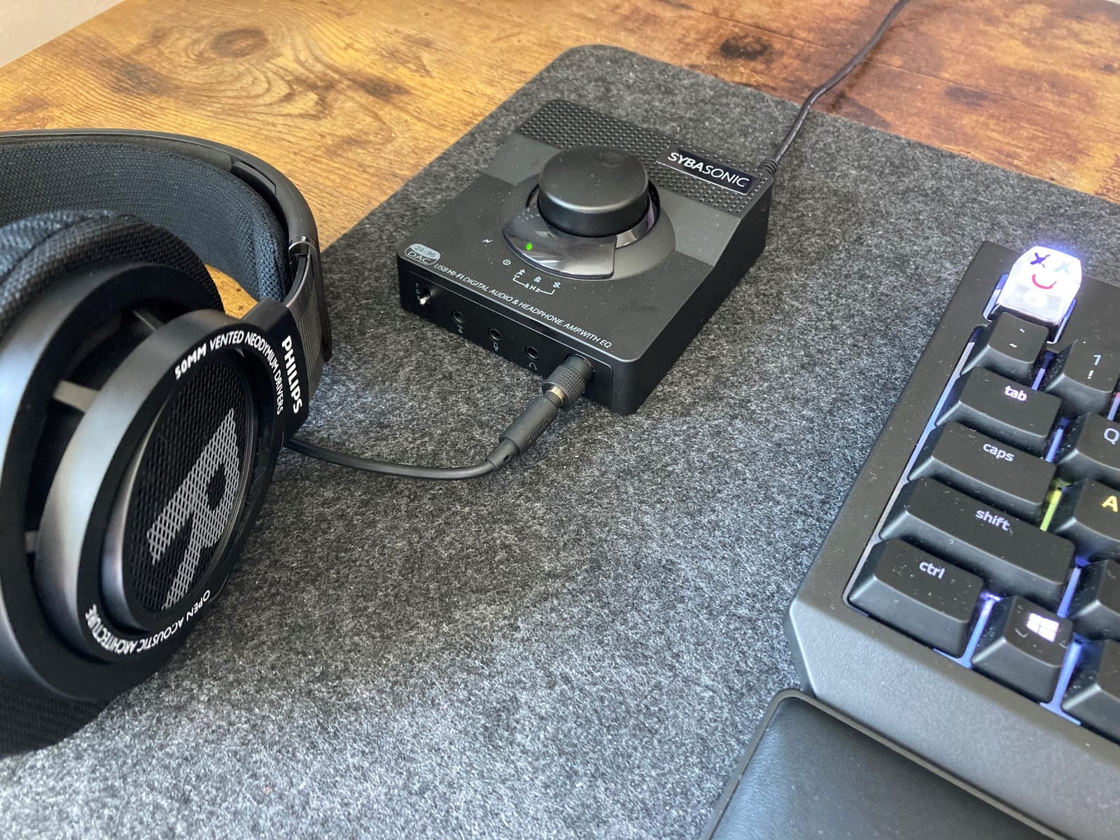 Syba Sonic 24bit 96KHz USB DAC Stereo Headphone Amplifier 2 Stage EQ Digital/Coaxial Output and RCA Output SD-DAC63116 customer photo 2