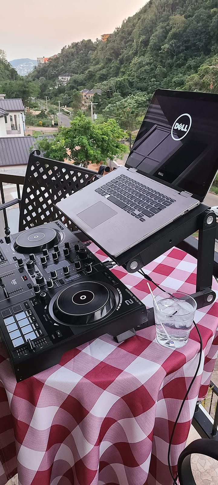 Hercules DJControl Inpulse 500-2-Deck DJ Controller for Serato & DJUCED customer photo 1