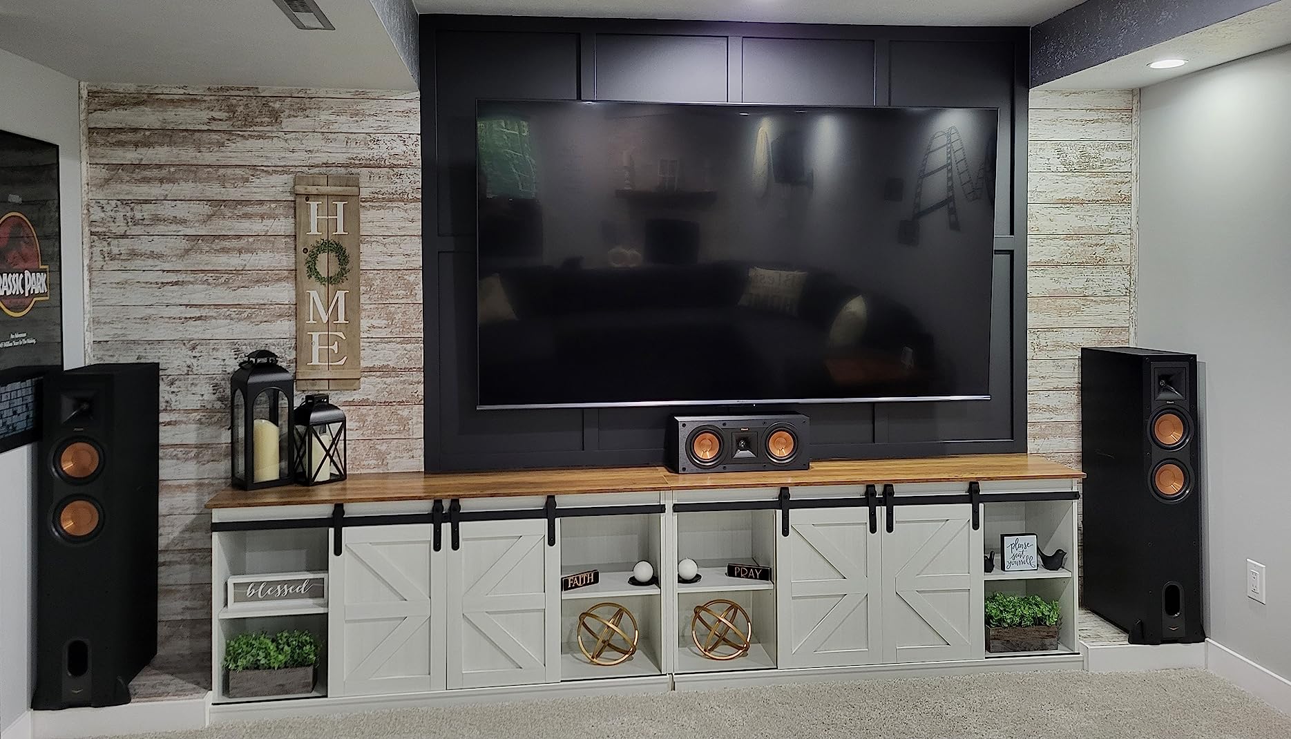 Klipsch Reference R-26FA 5.1 Home Theater Pack, Brushed Black Polymer Veneer customer photo 1