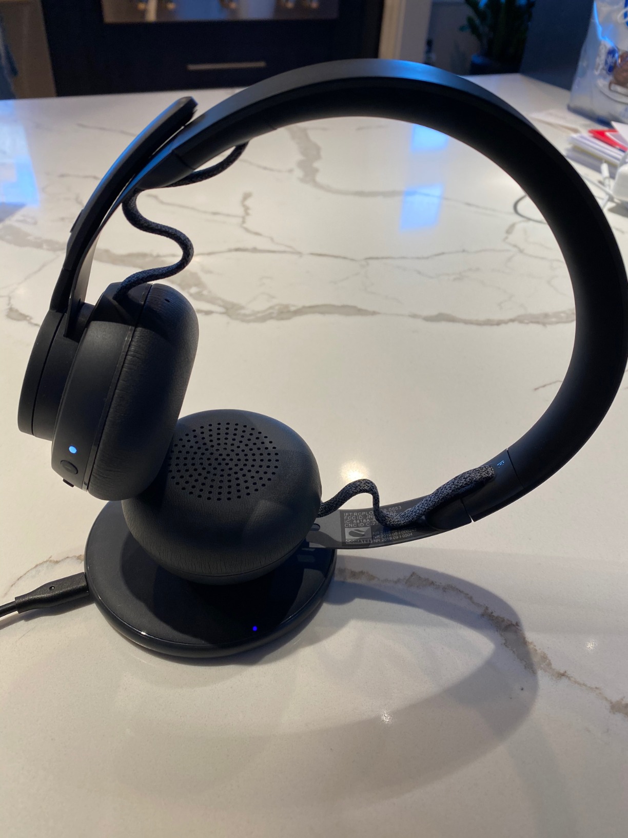 Logitech Zone Wireless Certified for Microsoft Teams Bluetooth Headset customer photo 2