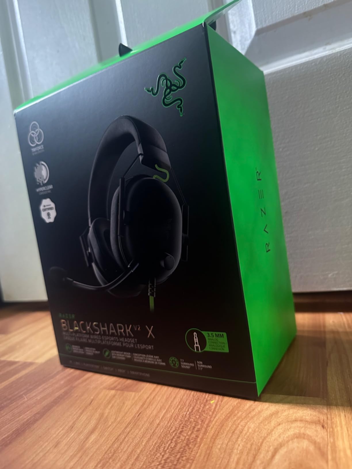 Razer BlackShark V2 X Gaming Headset: 7.1 Surround Sound - 50mm Drivers - Memory Foam Cushion - For PC, PS4, PS5, Switch - 3.5mm Audio Jack customer photo 1