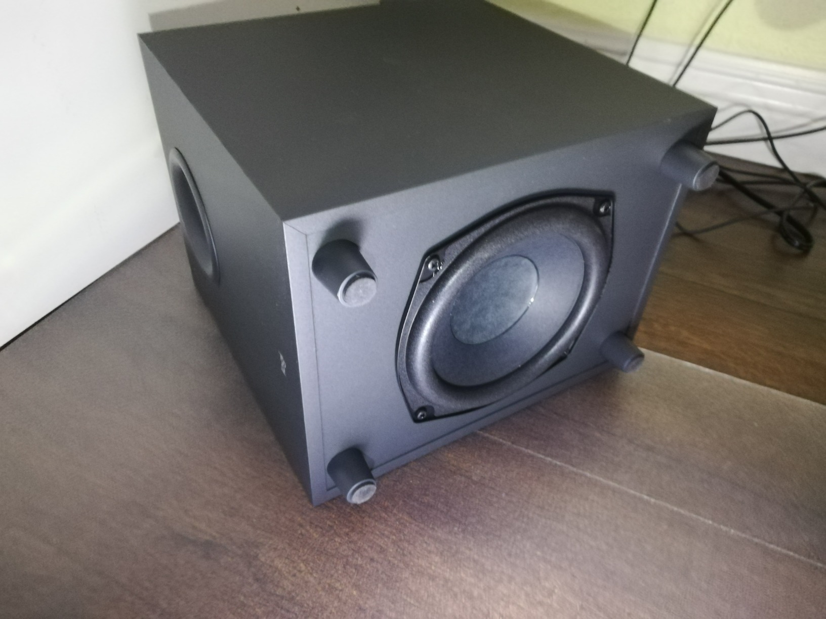 Logitech Z407 Bluetooth Computer Speakers with Subwoofer and Wireless Control, Immersive Sound, Premium Audio with Multiple Inputs, USB Speakers customer photo 1