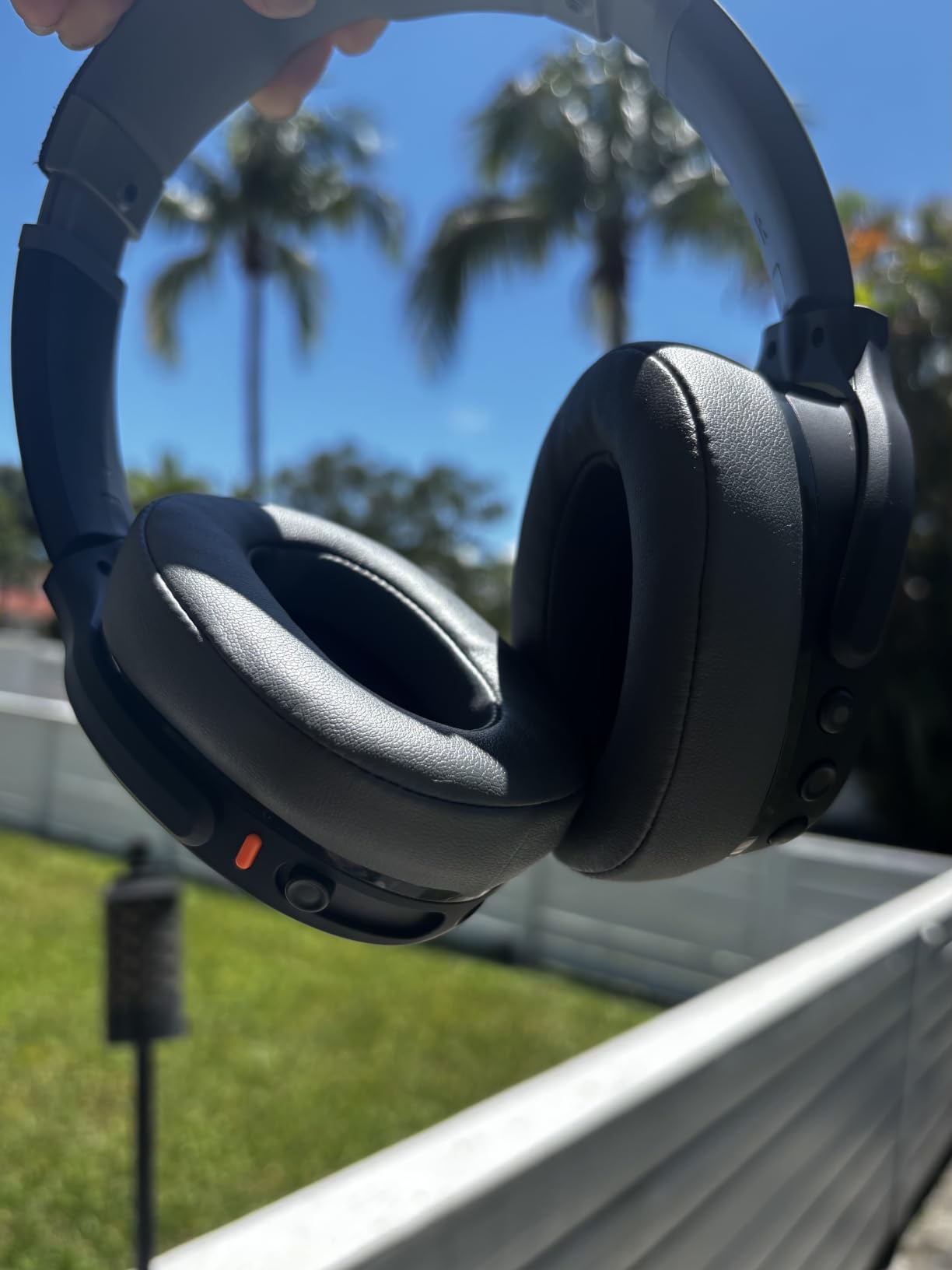 Skullcandy Crusher Evo Wireless Multi-Sensory Bass Headphones - True Black customer photo 2
