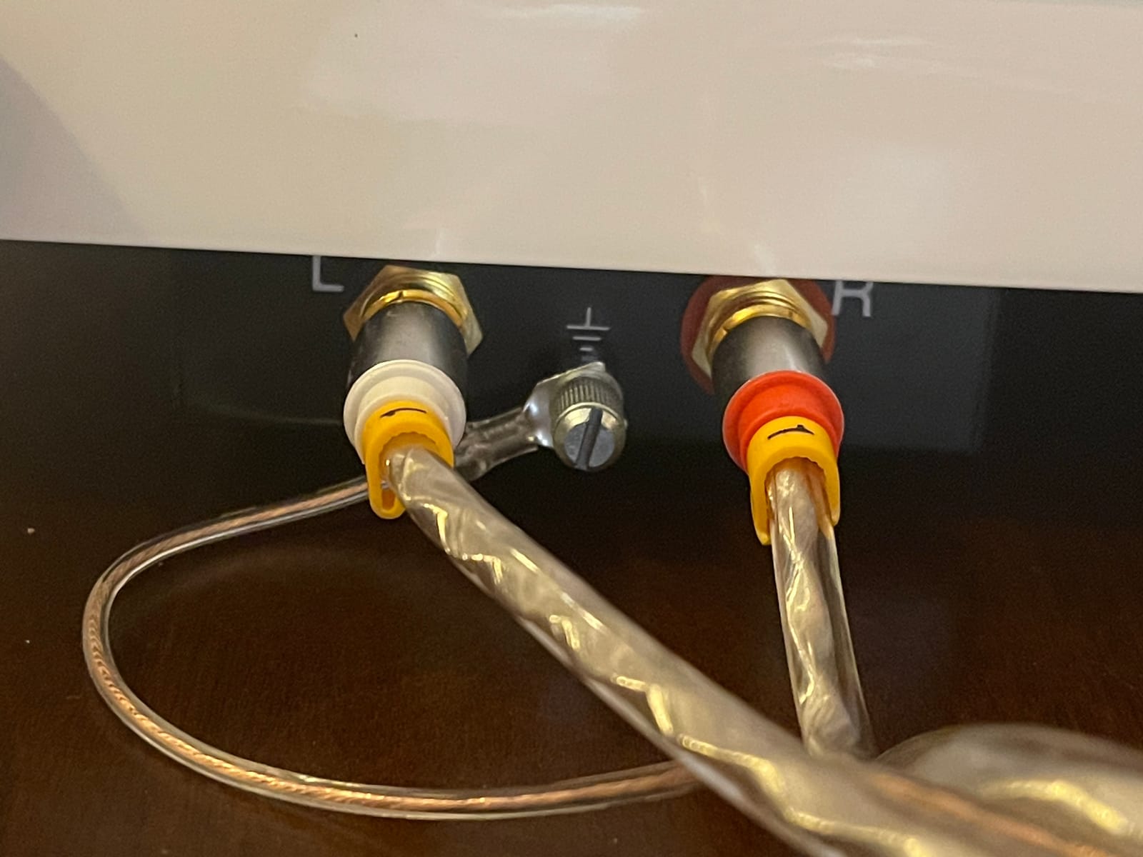 Pro-Ject Debut Carbon EVO Turntable with Sumiko Rainier Cartridge (Walnut) customer photo 1