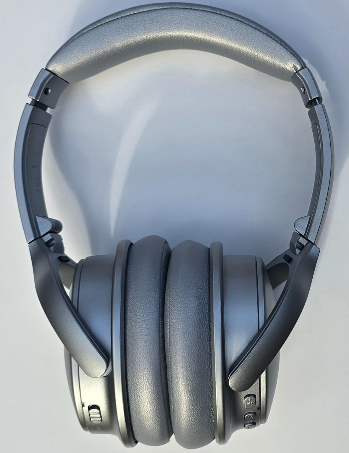 INFURTURE Over Ear Headphones Active Noise Cancelling Headphones, H1 Wireless Bluetooth Headset, Deep Bass Headset, Low Latency, 90H Playtime, Foldable Headphone for Sport Running Cool Gadgets Gift customer photo 1
