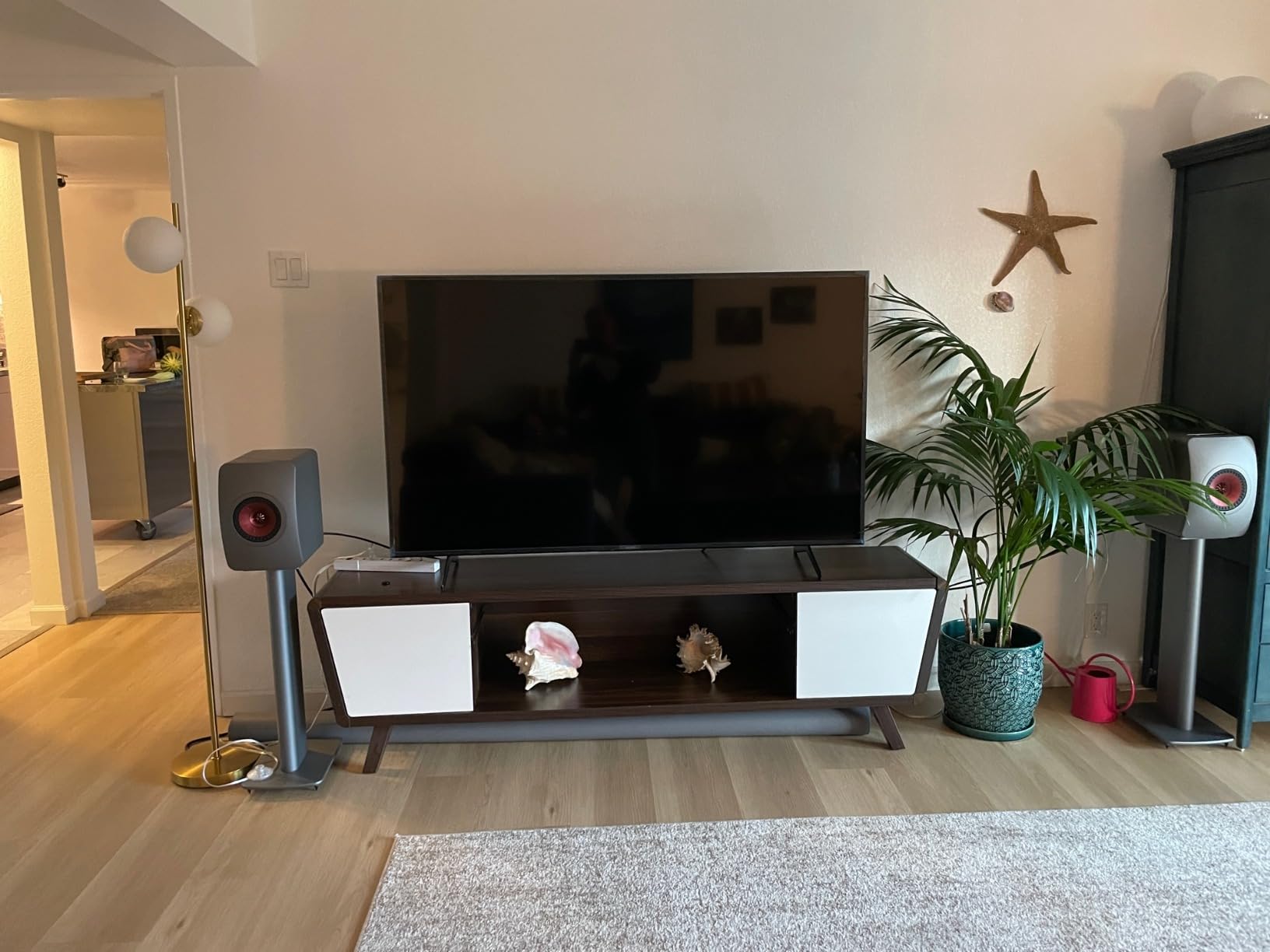 KEF LS50 Wireless II Active Bookshelf Speakers (Pair, Carbon Black) - Powered HiFi Wireless Speaker System with HDMI, AirPlay 2 & Streaming customer photo 2