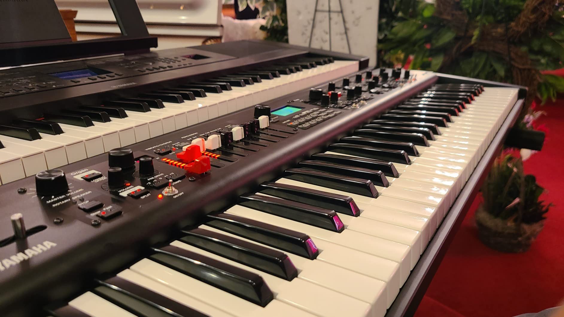 Yamaha YC88 88-Key, Organ Focused Stage Keyboard customer photo 2