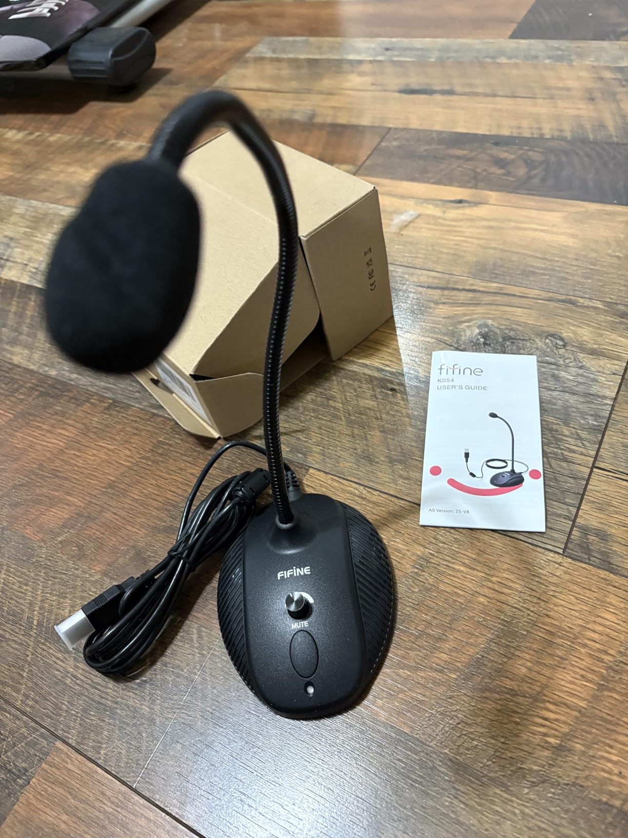 FIFINE USB Computer Microphone, Plug & Play Desktop Condenser PC Laptop Mic, Mute Button with LED Indicator, Compatible with Windows/Mac, Ideal for YouTube, Zoom, Recording, Twitch Games (K054) customer photo 1