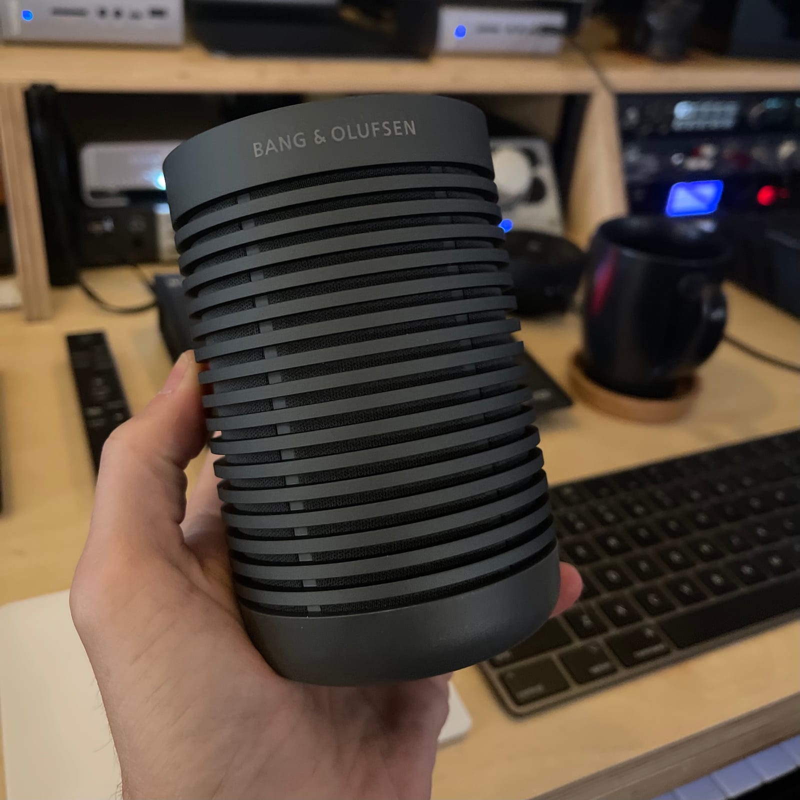 Bang & Olufsen Beosound Explore Portable Bluetooth Speaker - Grey Mist | Waterproof (IP67), 360 Degree Sound, 27 Hours Battery Life, Outdoor Loud Speaker, For Travel, Home & Camping customer photo 1