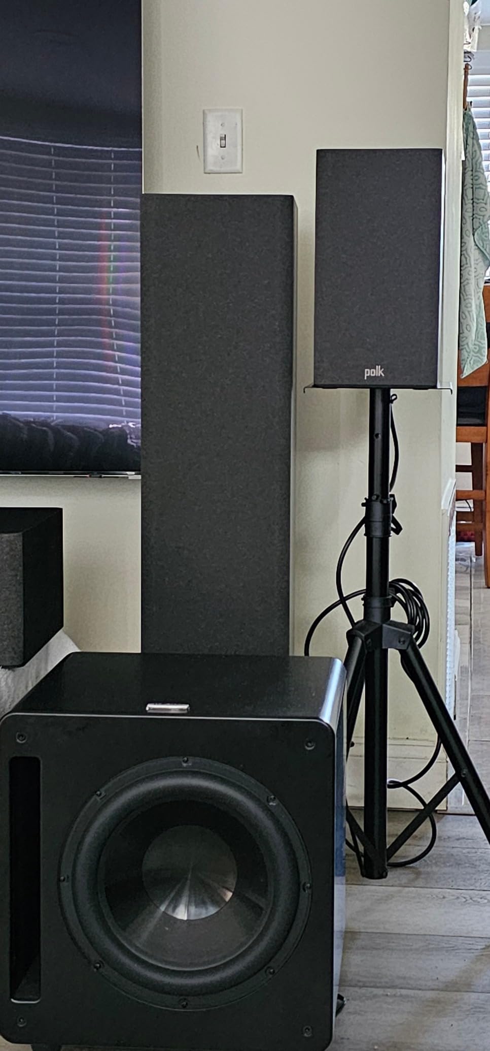 Polk Audio Reserve R200 Large Bookshelf Speakers Pair, Black customer photo 2