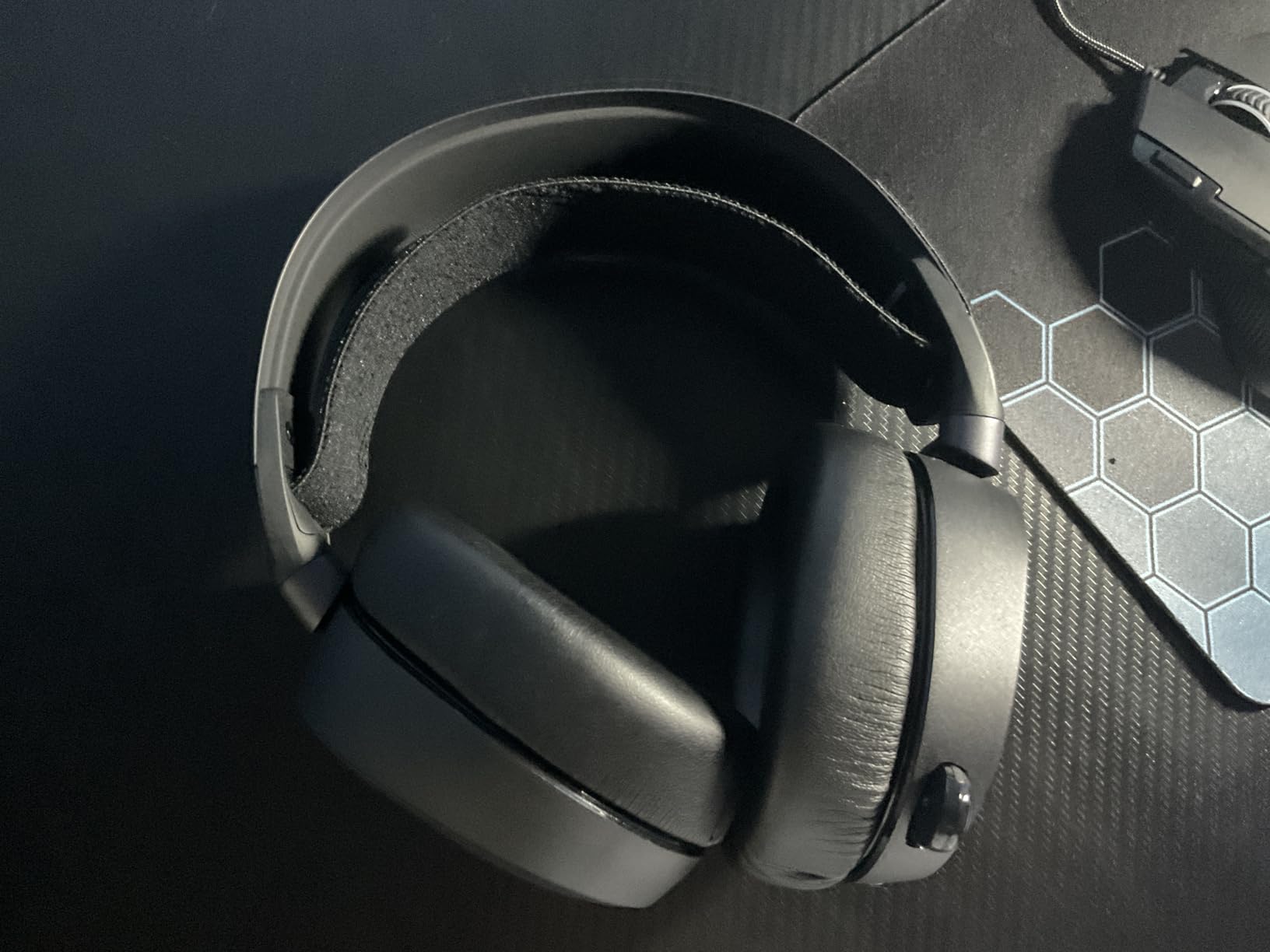 SteelSeries Arctis Prime - Competitive Gaming Headset - High Fidelity Audio Drivers - Multiplatform Compatibility, Black customer photo 1