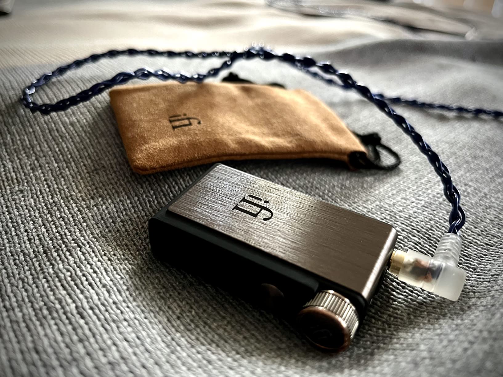 iFi GO blu - Portable Bluetooth 5.1 DAC/Headphone Amplifier | With 4.4mm & 3.5mm Headphone outputs customer photo 1