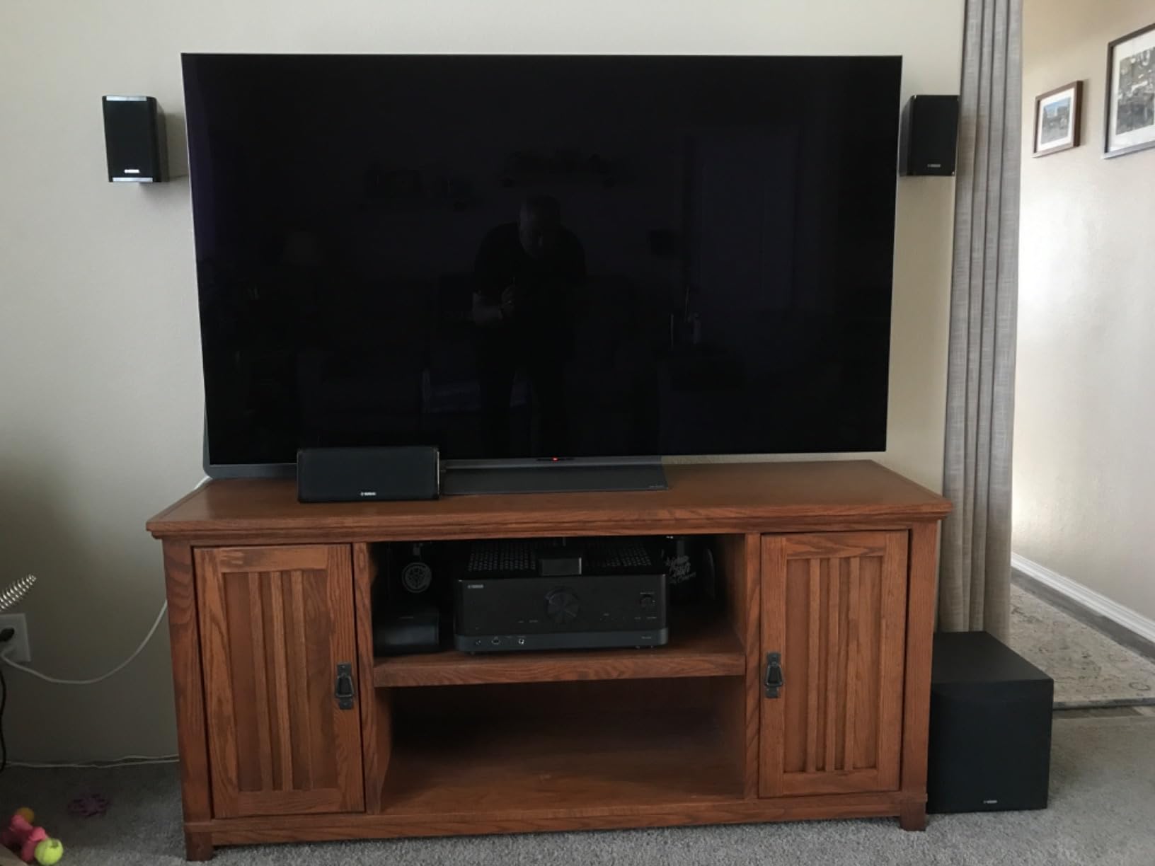 Yamaha YHT-5960U Home Theater System with 8K HDMI and MusicCast customer photo 1
