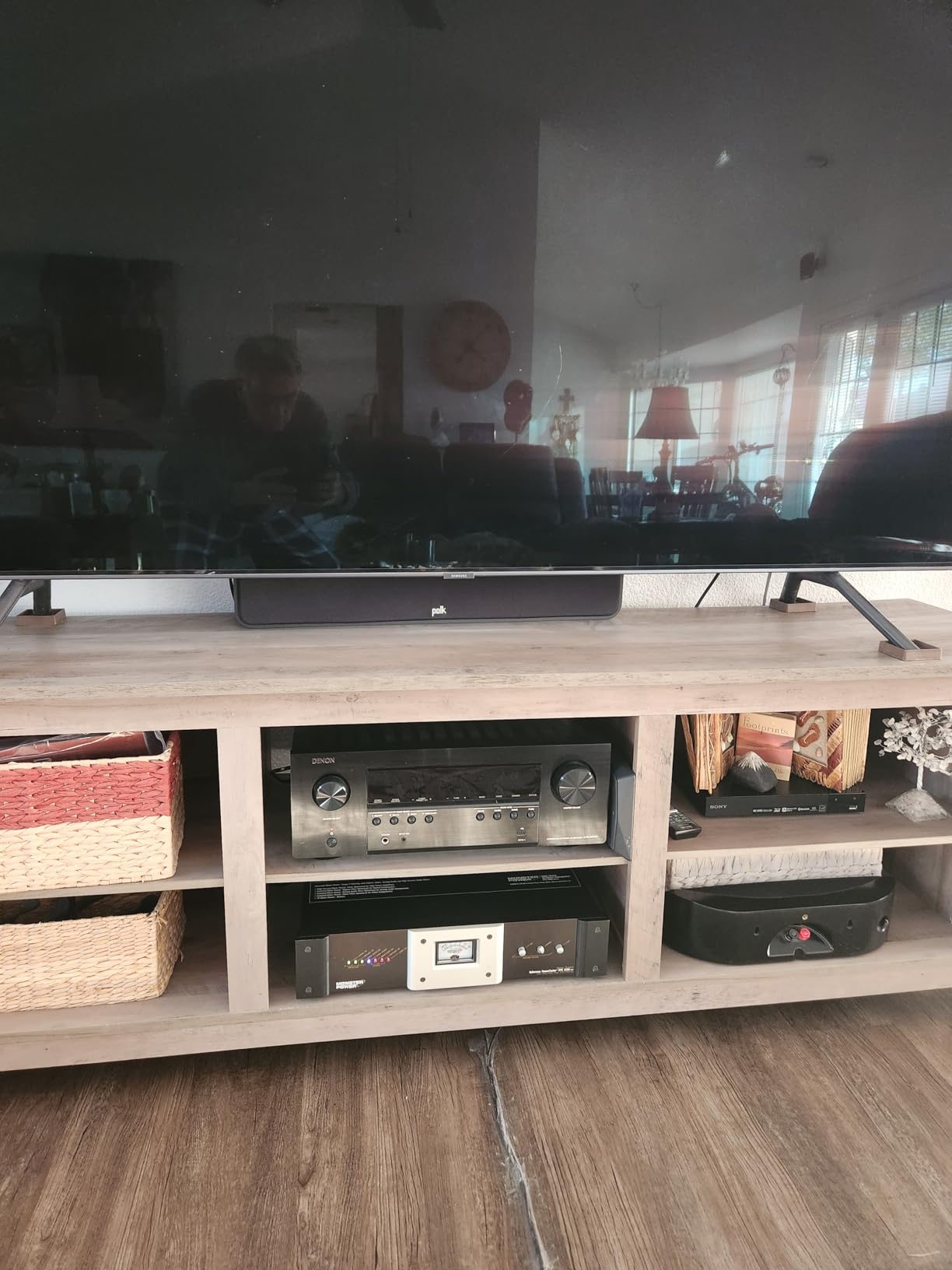 Polk Audio Signature Elite ES35 Slim Center Channel Speaker, Stunning Black customer photo 1