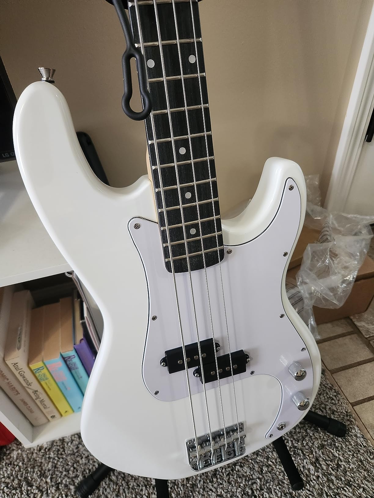 GLARRY Full Size Electric Bass Guitar Beginner Kit 4 String Exquisite Basswood Bass with 20W AMP, Cable, Strap, Bag and Accessories (Dark Blue, 39
