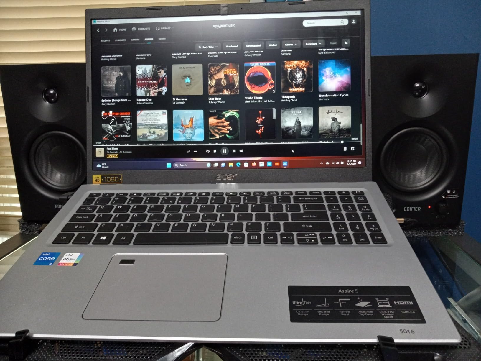 Edifier MR4 Power Studio Monitor Speakers, 4 inch Active Near-Field Speaker customer photo 1