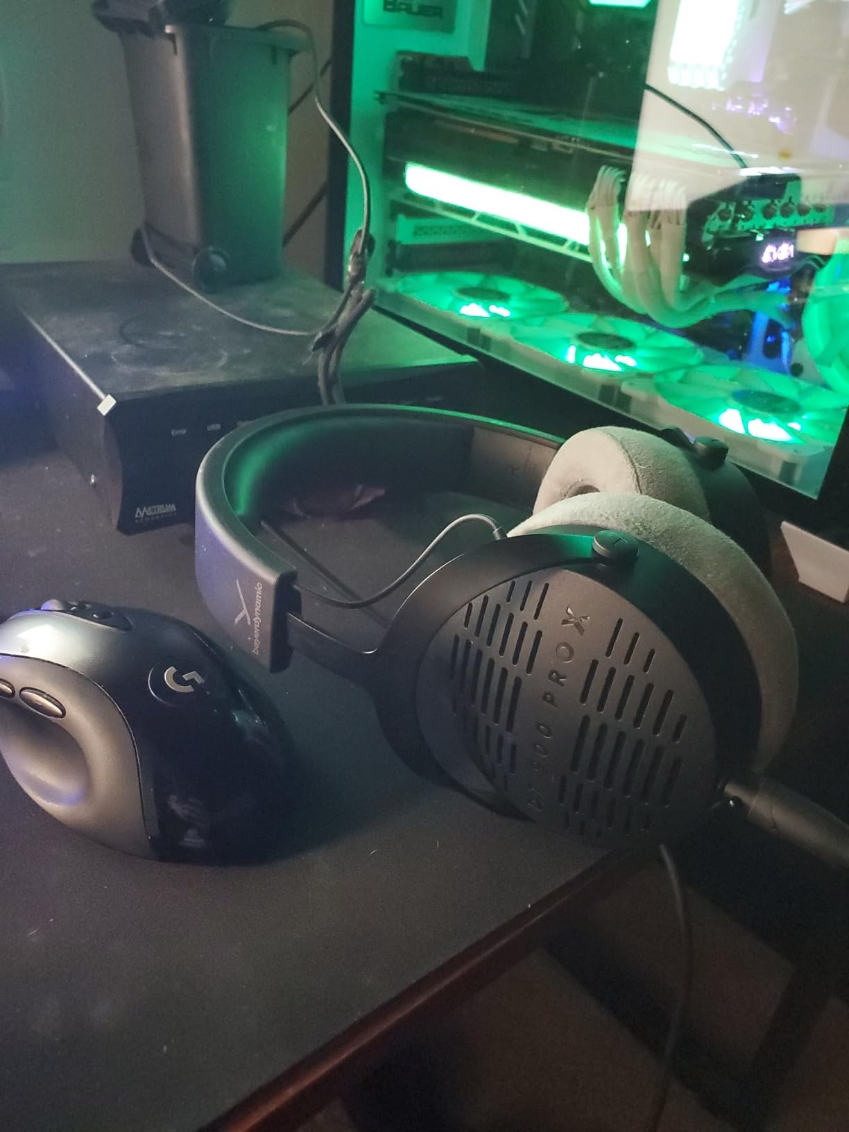 beyerdynamic DT 900 PRO X Open-Back Studio Mixing Headphones customer photo 1