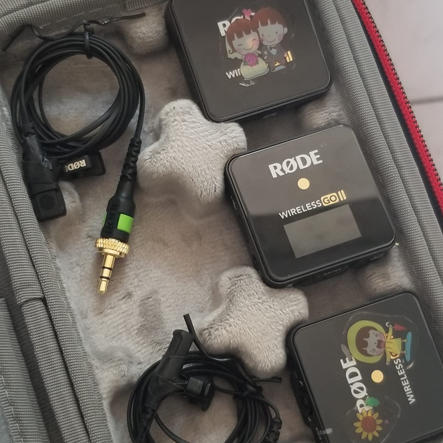 RODE Lavalier II Ultra-Low-Profile Lavalier Microphone, Auxiliary Connectivity customer photo 2