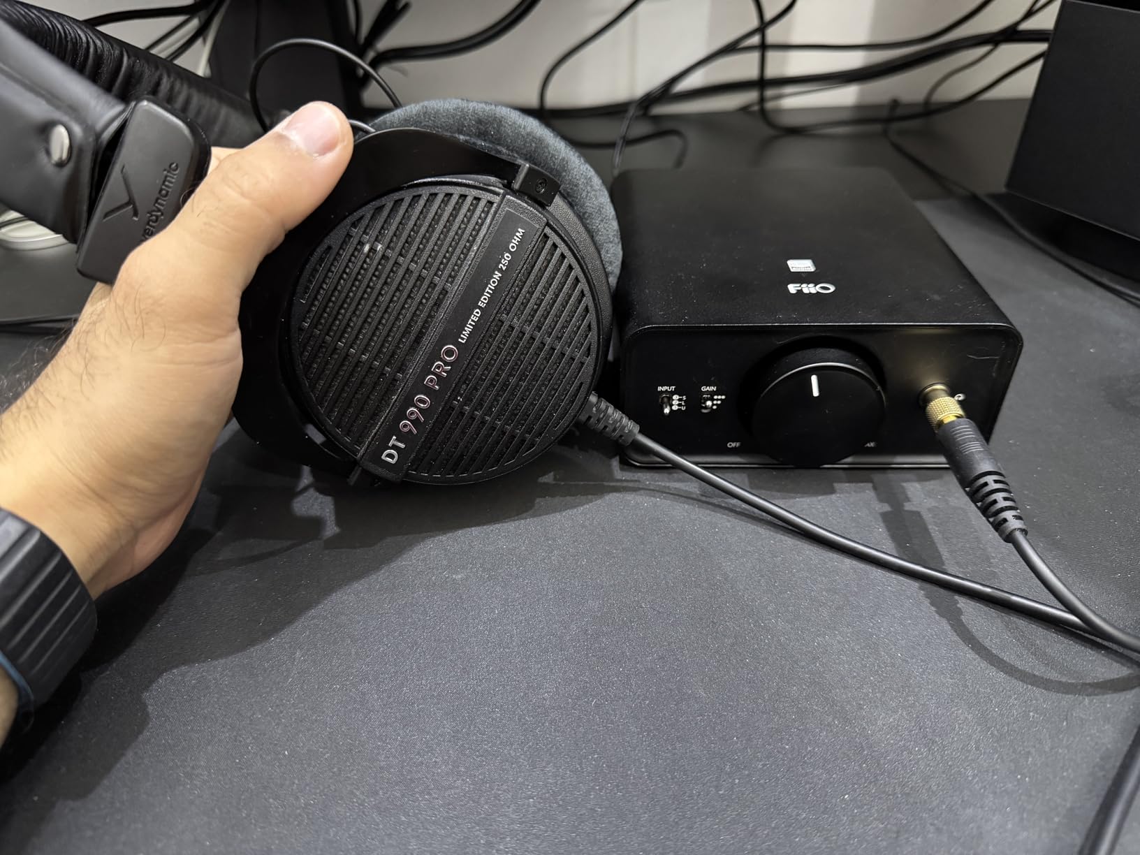FiiO K5Pro ESS Amplifier Headphone Amps Stereo High Resolution Portable Desktop DAC 768K/32Bit and Native DSD512 for Home Audio/PC 6.35mm Headphone Out/RCA Line-Out/Coaxial/Optical Inputs (Black) customer photo 2