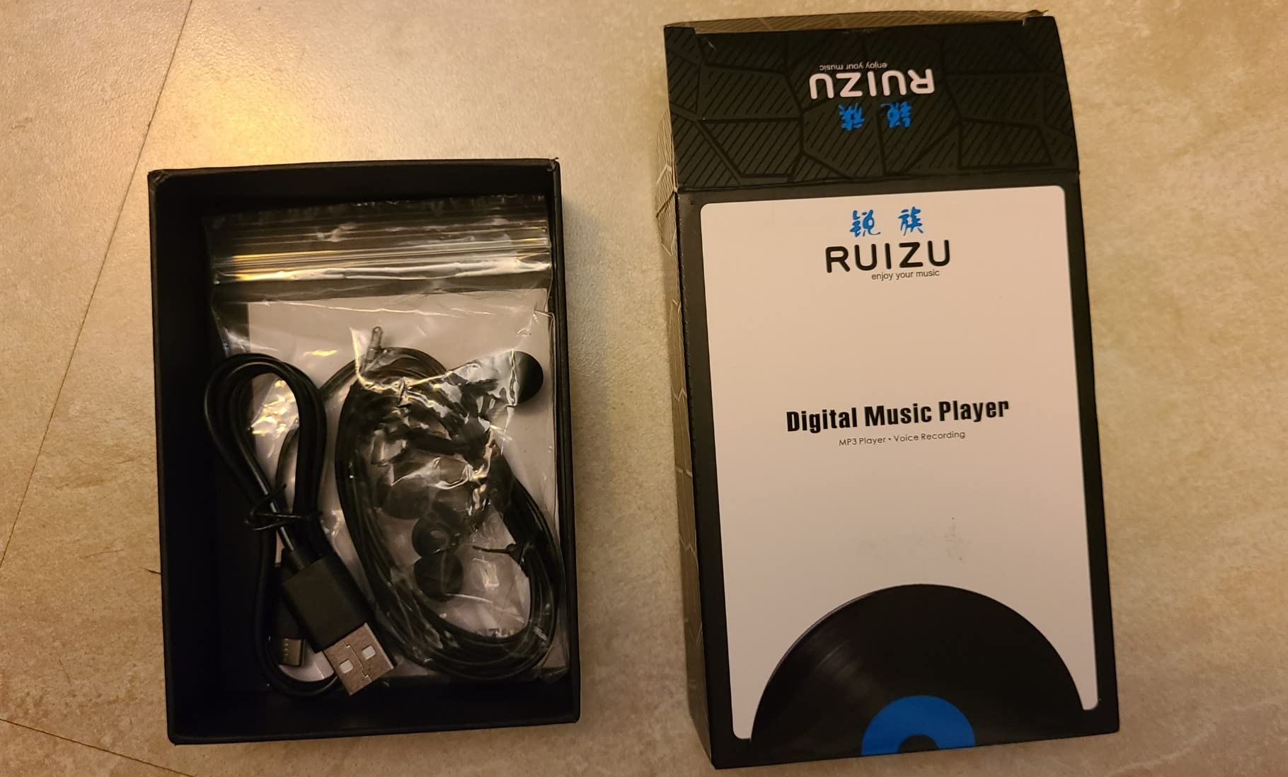 RUIZU 32GB Cute Panda MP3 Player for Kids, Bluetooth 5.3, Built-in Speaker customer photo 1
