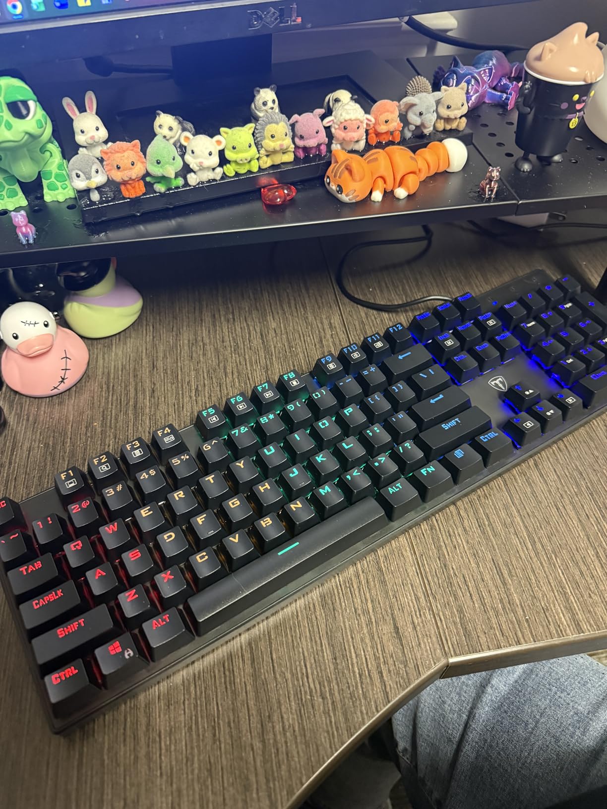 RisoPhy Mechanical Gaming Keyboard, RGB 104 Keys Ultra-Slim LED Backlit USB Wired Keyboard with Blue Switch customer photo 2