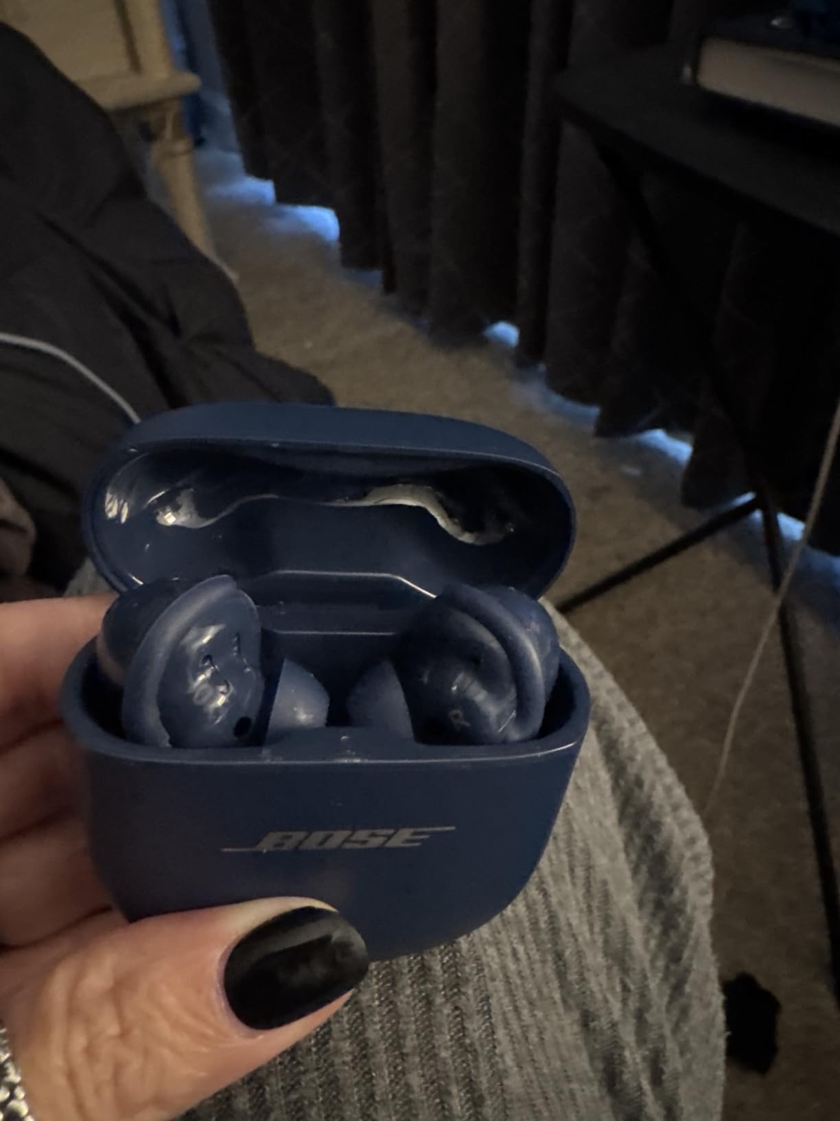 Bose QuietComfort Earbuds II, Wireless, Bluetooth, World's Best Noise Cancelling In-Ear Headphones with Personalized Noise Cancellation & Sound, Triple Black (Renewed) customer photo 2