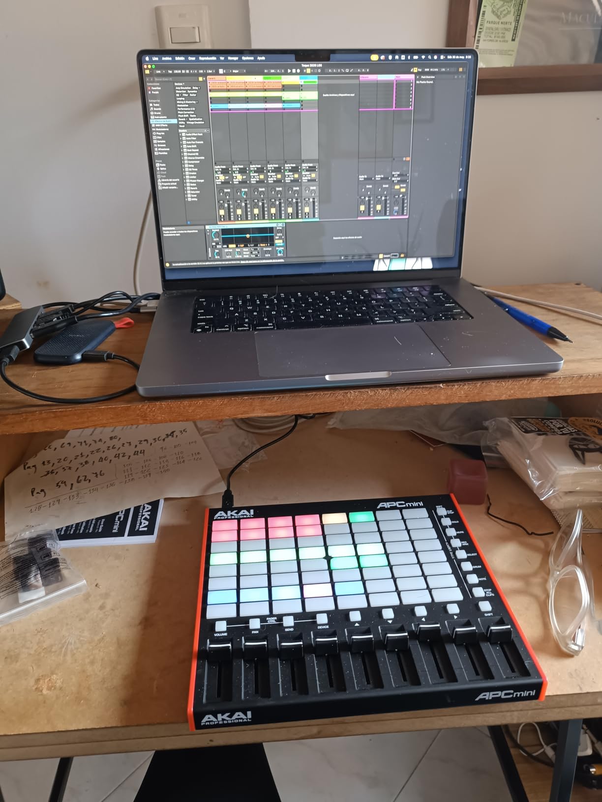 Akai Professional APC Mini MK2 - USB MIDI Pad Controller for Clip Launching with Ableton Live Lite, 64 RGB Pads, Drum and Note Mode and MIDI Mixer customer photo 2
